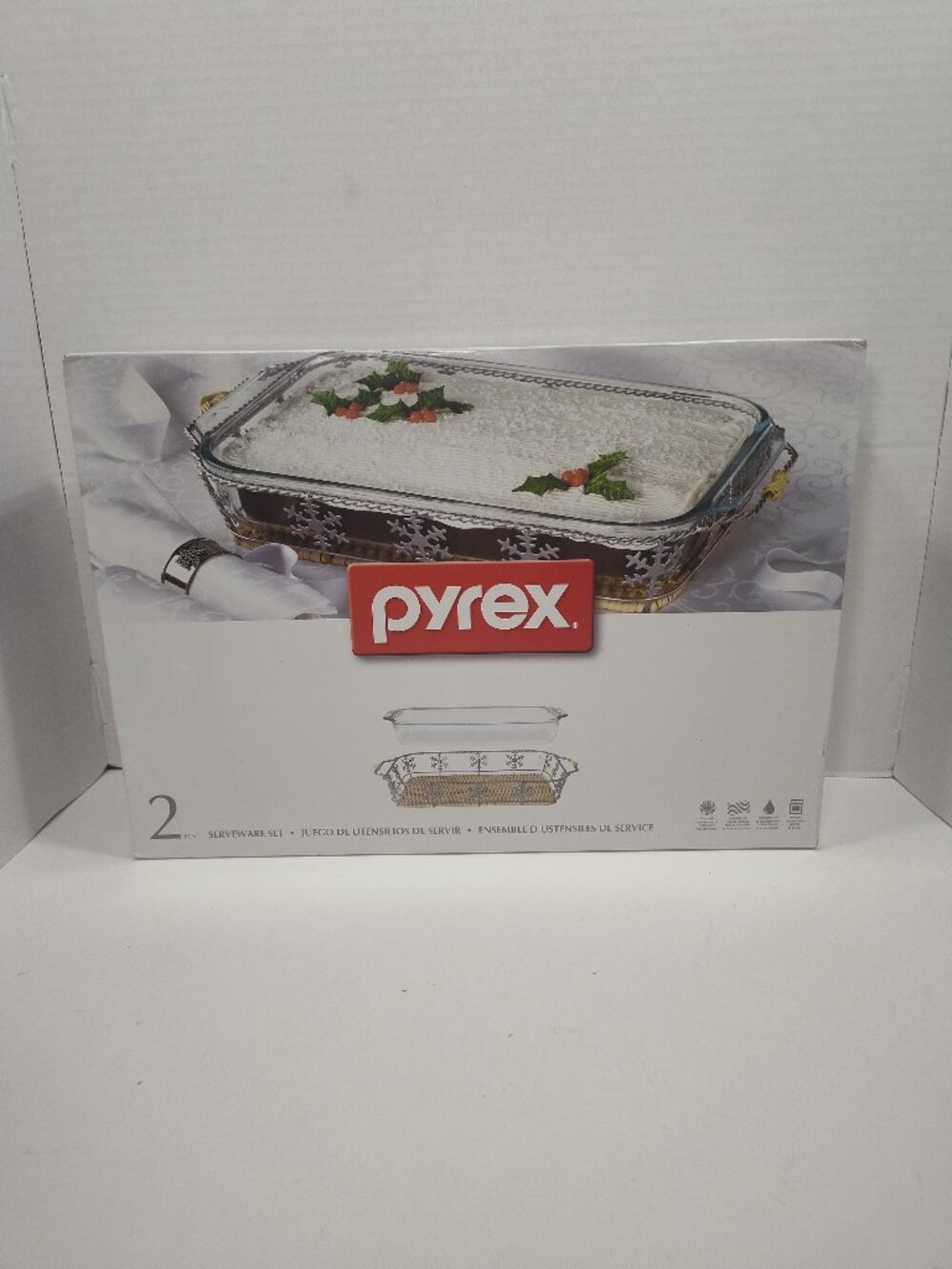 Pyrex Limited Edition 2 Pc Serveware Set 9x13 Glass Dish Snowflake NEW Sealed